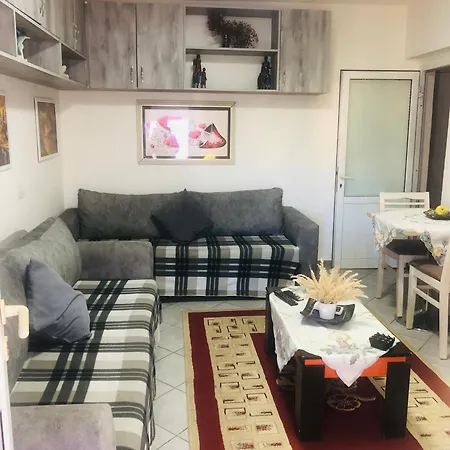 Lovely Studio Flat *