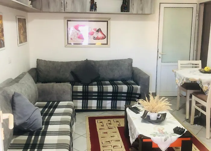 Check In & Chill Inn *