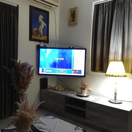 Appartement Check In & Chill Tirana
