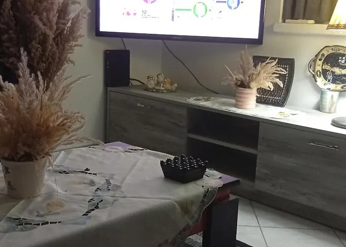 Chill Inn, Into A Cozzy Space