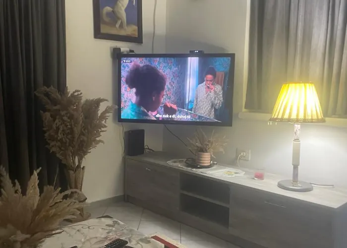 Chill Inn, Into A Cozzy Space Apartament *