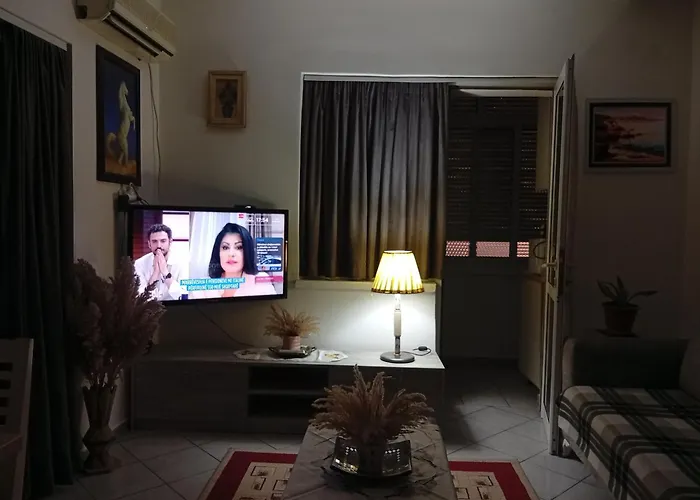 Apartment Check In & Chill Inn *
