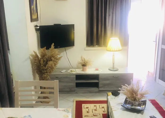 Chill Inn, Into A Cozzy Space Apartament Tirana