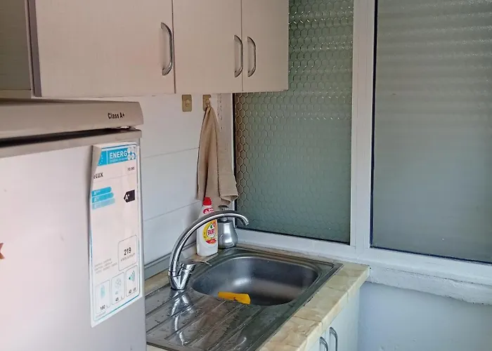 Chill Inn, Into A Cozzy Space *